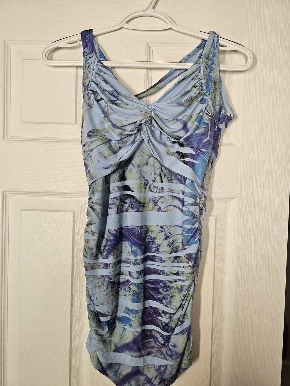 Body Central Bue & Purple Twisted Front Halter S
